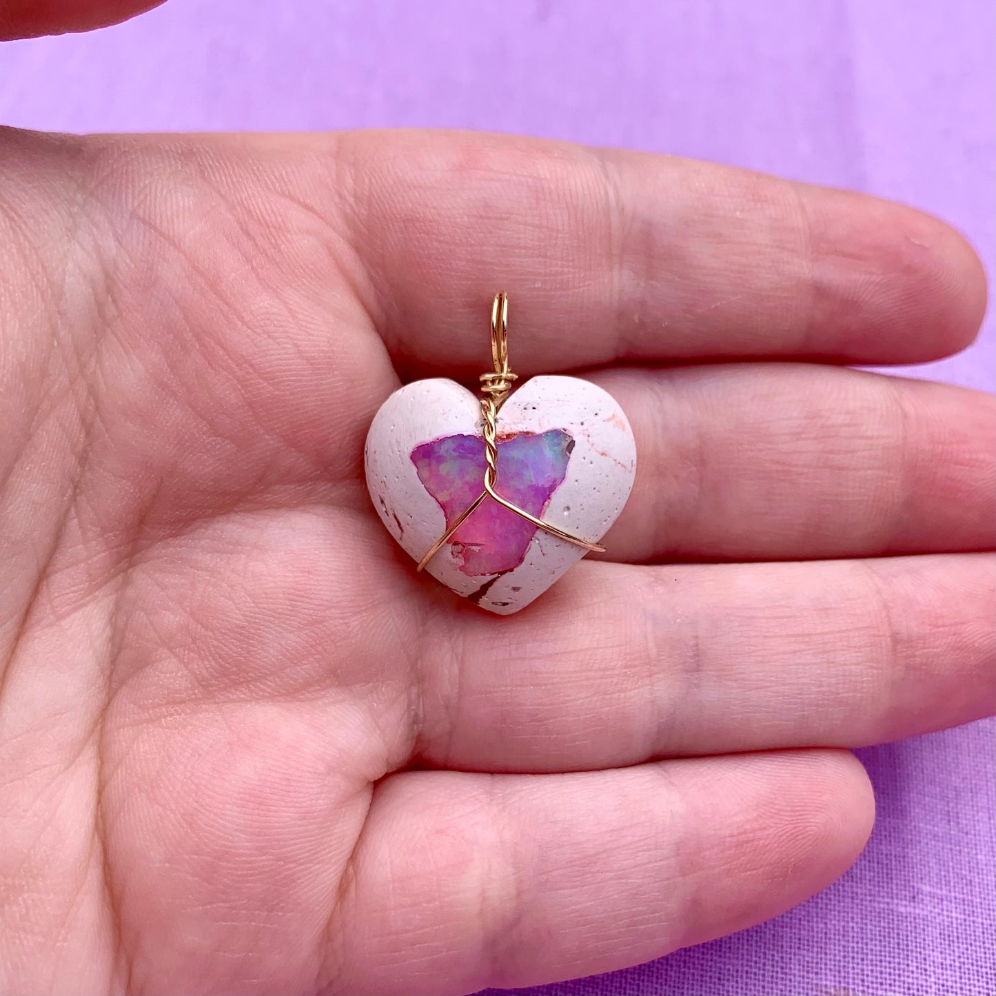 Cantera Opal Heart | Charm