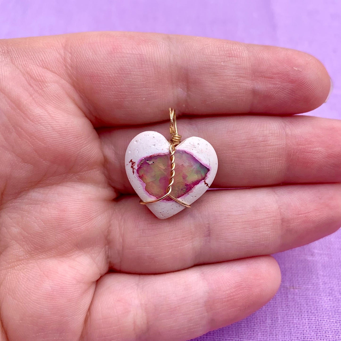 Cantera Opal Heart | Charm