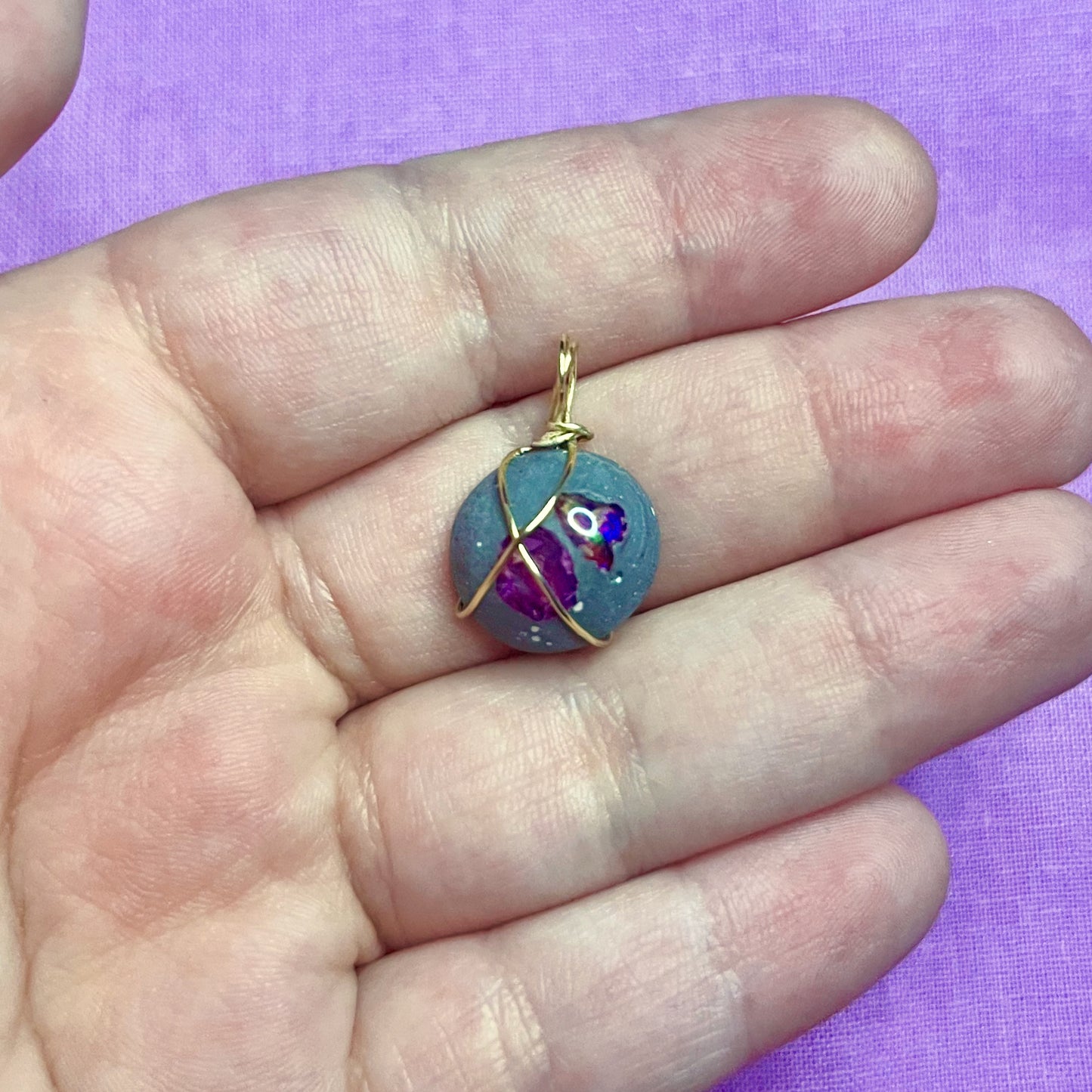 Cantera Opal Round | Charm