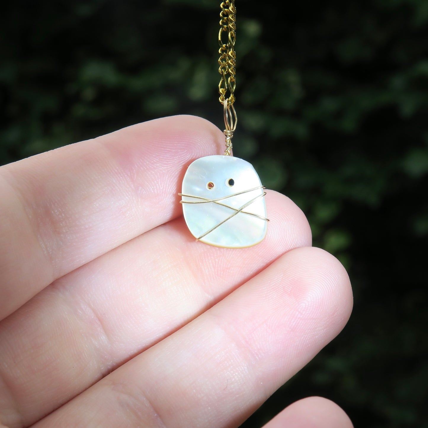 PEARL - Mother or Pearl Ghost Pendant