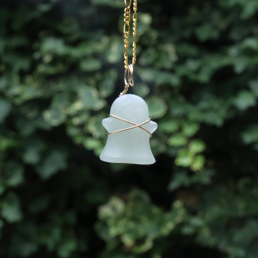 LADY - Green Aventurine Ghost Pendant